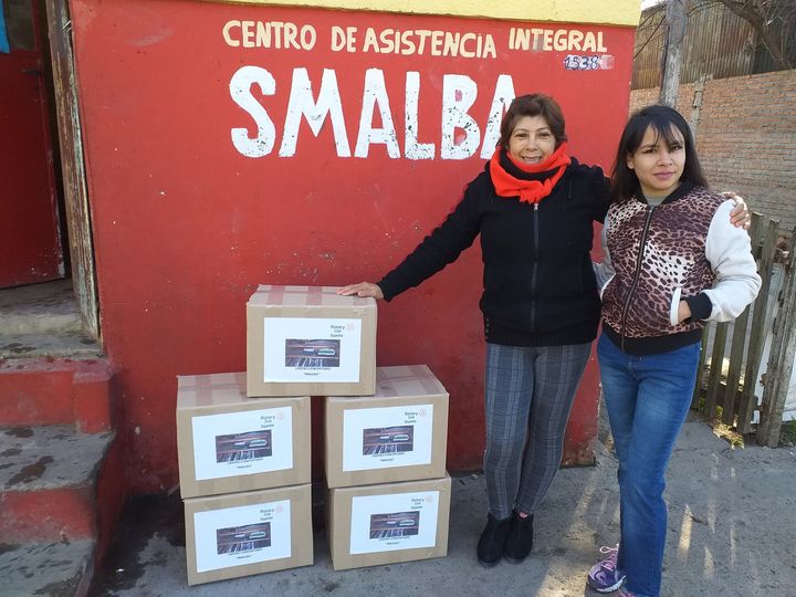 Donación de ropa y calzado al Centro de Asistencia SMALBA